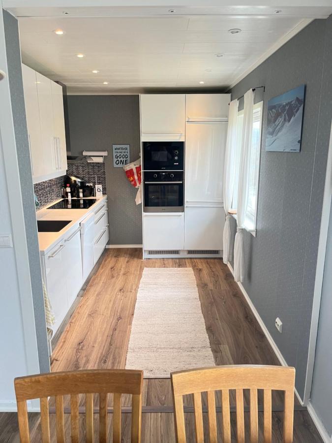 Hus Sentralt I Lofoten Apartment Лекнес Екстериор снимка