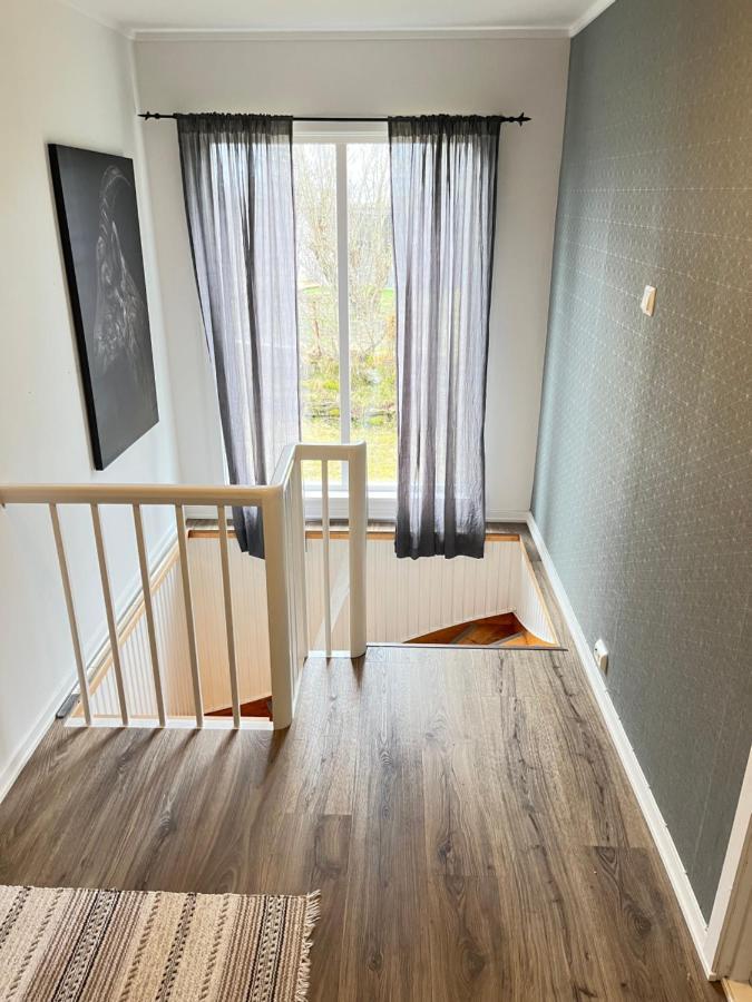 Hus Sentralt I Lofoten Apartment Лекнес Екстериор снимка